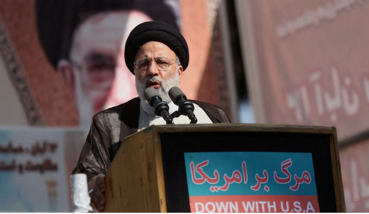 Раїсі не був “всенародно популярним”. Чи можливі заворушення в Ірані