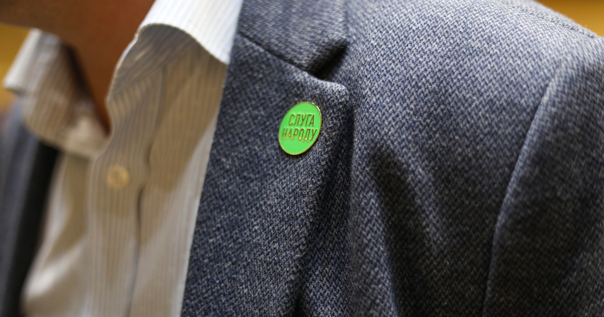 Понад 70% компенсацій за житло отримують нардепи “Слуги народу” — Руху ЧЕСНО (ІНФОГРАФІКА)