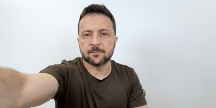 «Удари по російському прикордонню допомогли нашому захисту життя, так само допоможуть і подальші рішення» – звернення Зеленського (ВІДЕО)