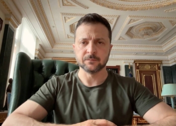 Зеленський поіменно подякував рятувальникам Харківщини і пообіцяв нові домовленості з європейськими партнерами (ВІДЕО)