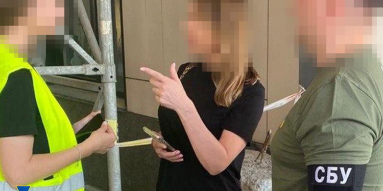 У Києві затримали екснардепку, яка щомісяця «заробляла» на ухилянтах до $100 тис. (ФОТО)