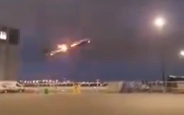 У Канаді під час злету загорівся Boeing-777 із майже 400 пасажирами на борту (ВІДЕО)