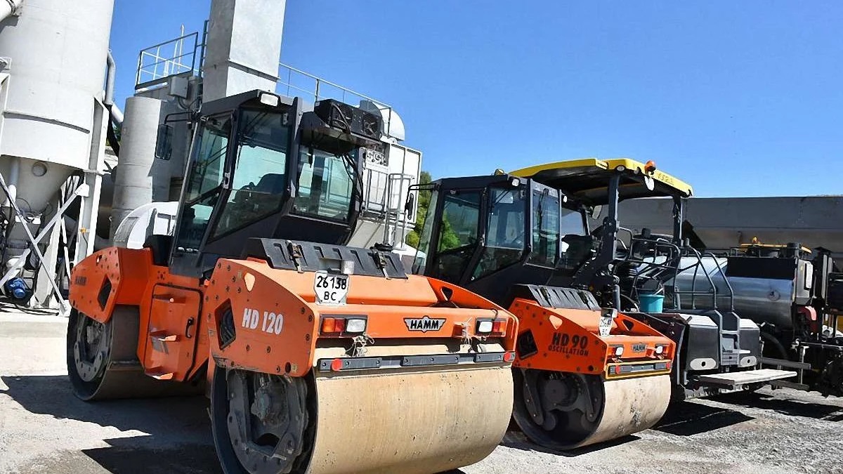 Миколаїв у Берліні шукає кошти для побудови асфальтного заводу та переробки зруйнованих росією об’єктів
