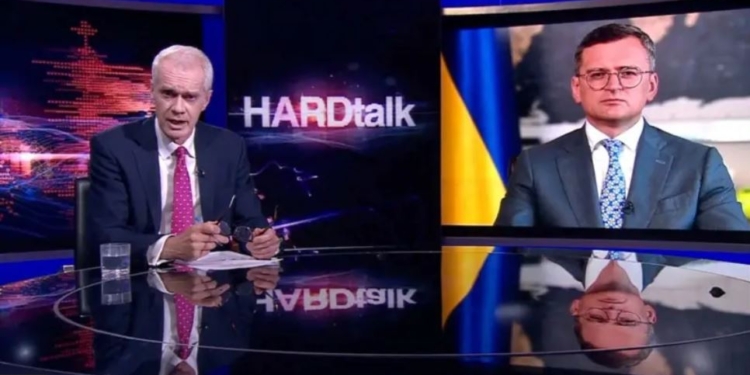 Кулебу змусили відповідати про роль Єрмака і повноваження Зеленського