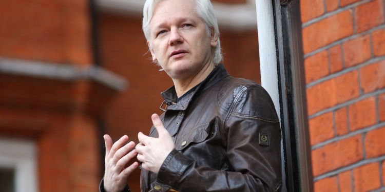 Засновника WikiLeaks Джуліана Ассанжа звільнили з британської в’язниці (ВІДЕО)