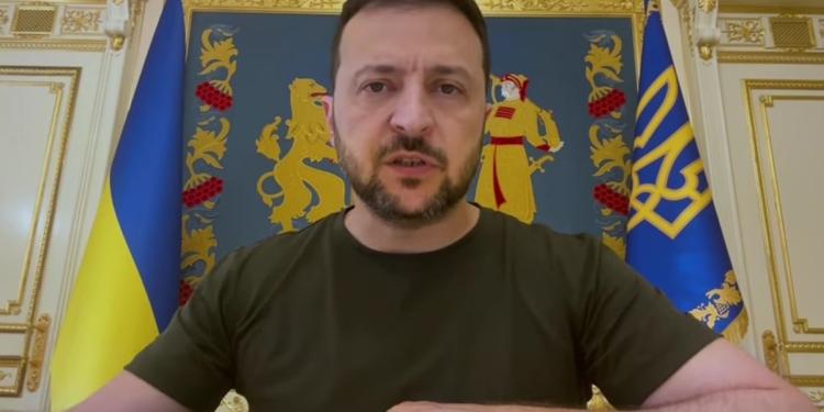 «Ми тільки збільшуємо тиск на Росію заради чесного закінчення цієї війни» – звернення Зеленського (ВІДЕО)