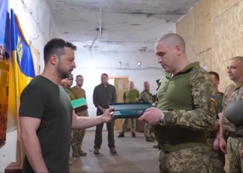 На Донеччині Зеленський відзначив нагородами бійців трьох бригад (ВІДЕО)