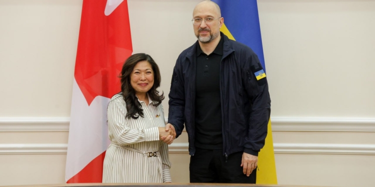 Оновлена Угода про вільну торгівлю між Україною та Канадою набирає чинності вже з 1 липня (ФОТО)