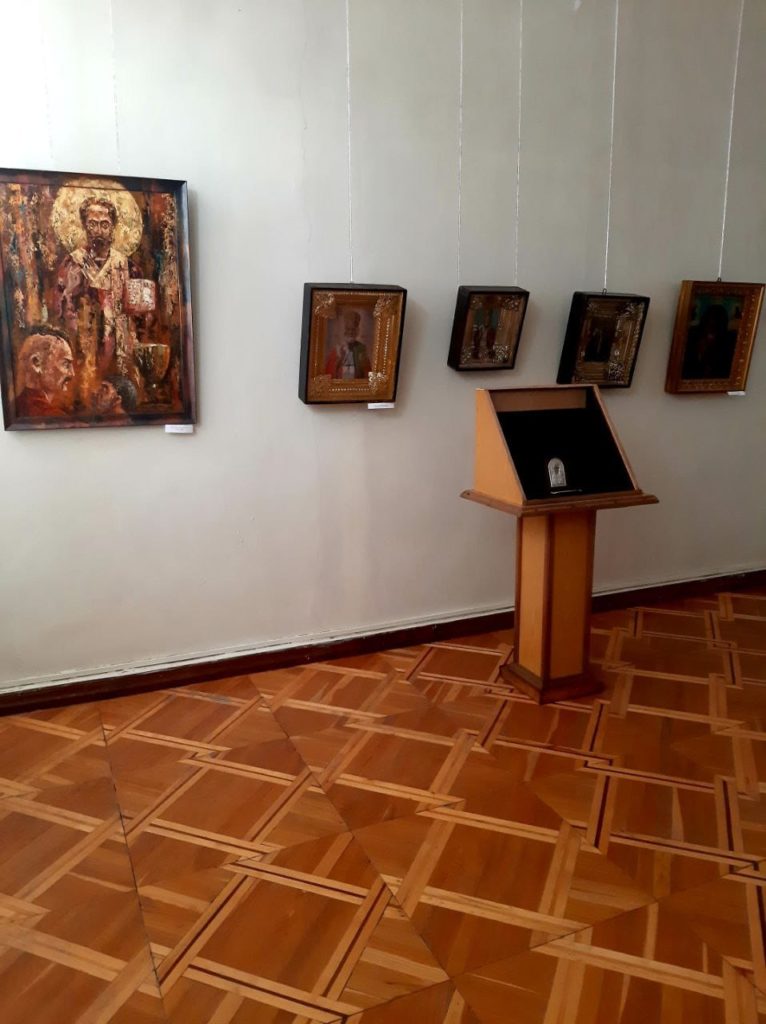 На честь сьогоднішнього свята музей ім.Верещагіна в Миколаєві запрошує безкоштовно відвідати виставку ікон (ФОТО) 1