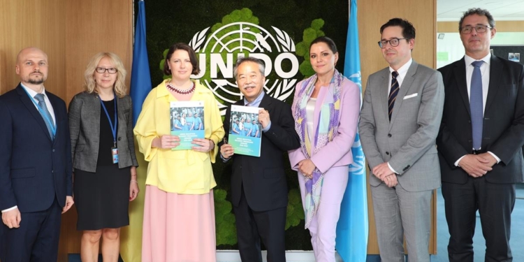 Японія передасть Україні низку промислових технологій, протези у нас виготовлятимуть за допомогою 3D друку