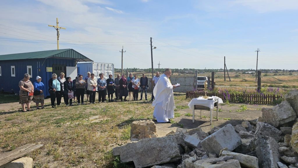 Зруйнований росіянами костел на Миколаївщині набув нового вигляду (ФОТО) 34