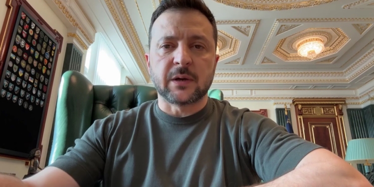 «Ми можемо й повинні робити все, щоб в України був результат» – звернення Зеленського (ВІДЕО)