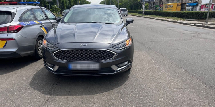 У Миколаєві автівка збила 11-річного пішохода – дитина в лікарні (ФОТО)