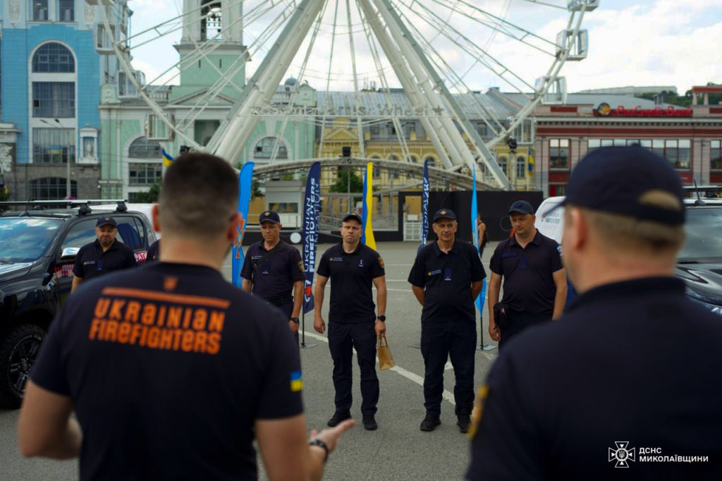 Очаківські рятувальники отримали пікап від благодійного фонду Ukrainian FireFighters Foundation (ФОТО) 10