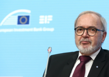 Експрезидента Європейського інвестиційного банку підозрюють в корупції