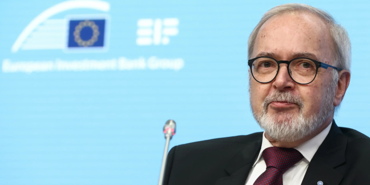 Експрезидента Європейського інвестиційного банку підозрюють в корупції