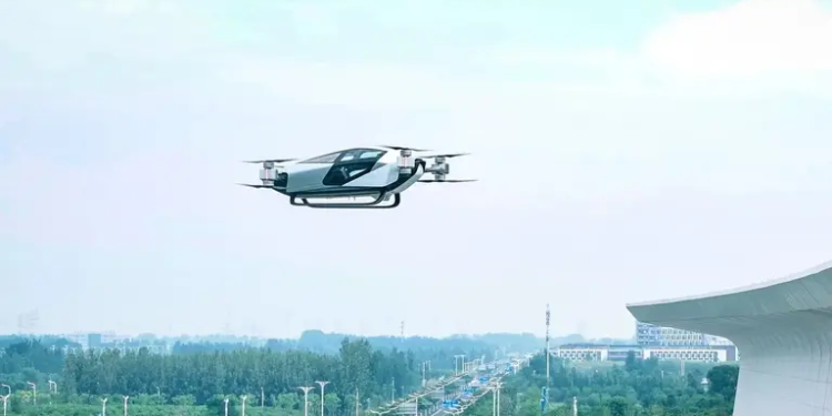 Авіакар XPeng AeroHT X2 здійснив перший політ у Китаї