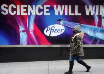 Канзас судитиметься з Pfizer через брехню про вакцину від Covid-19 і сподівається, що інші штати приєднаються