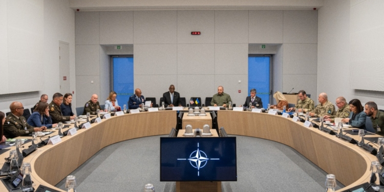 Рамштайн за час війни залучив $98 млрд. безпекової допомоги Україні