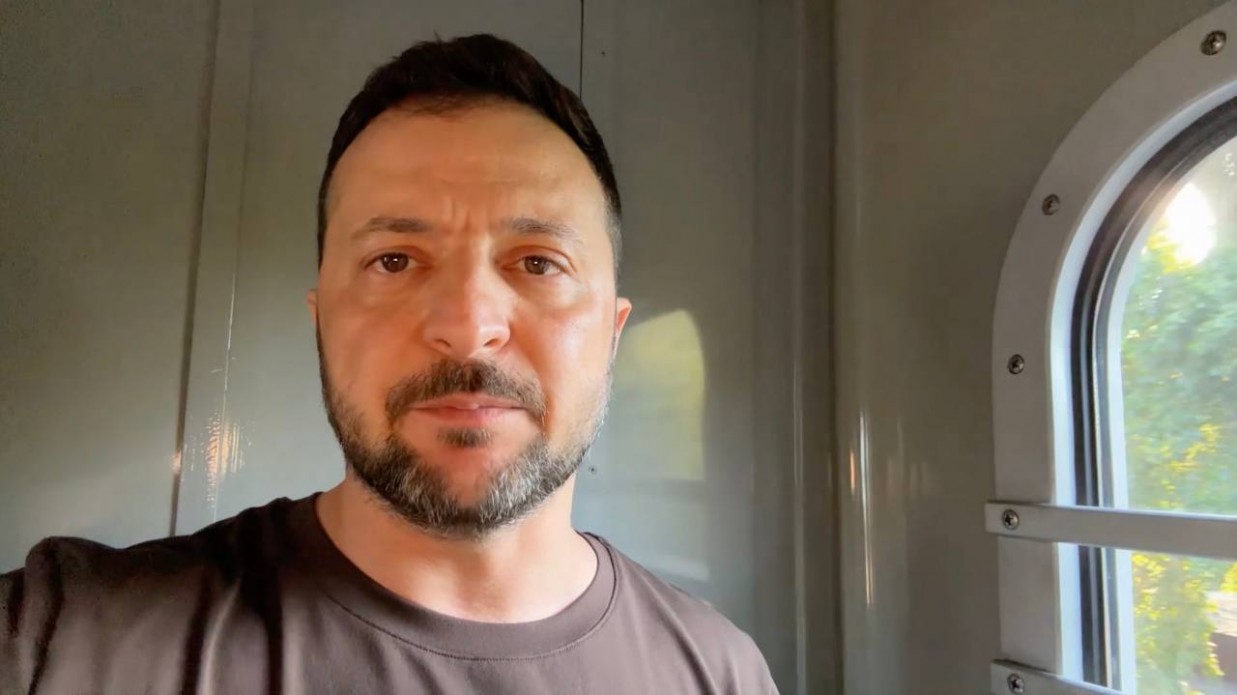 «Розуміємо, як поступово заповнюватиметься дефіцит електрики, урядовці мають чіткі завдання» – звернення Зеленського (ВІДЕО)