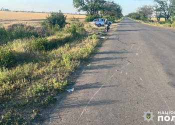 На Миколаївщині в ДТП постраждали двоє неповнолітніх – водій та пасажир мотоцикла (ФОТО)