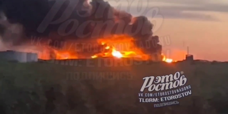 Горить військовий аеродром у Міллерово в Ростовській області (ВІДЕО)