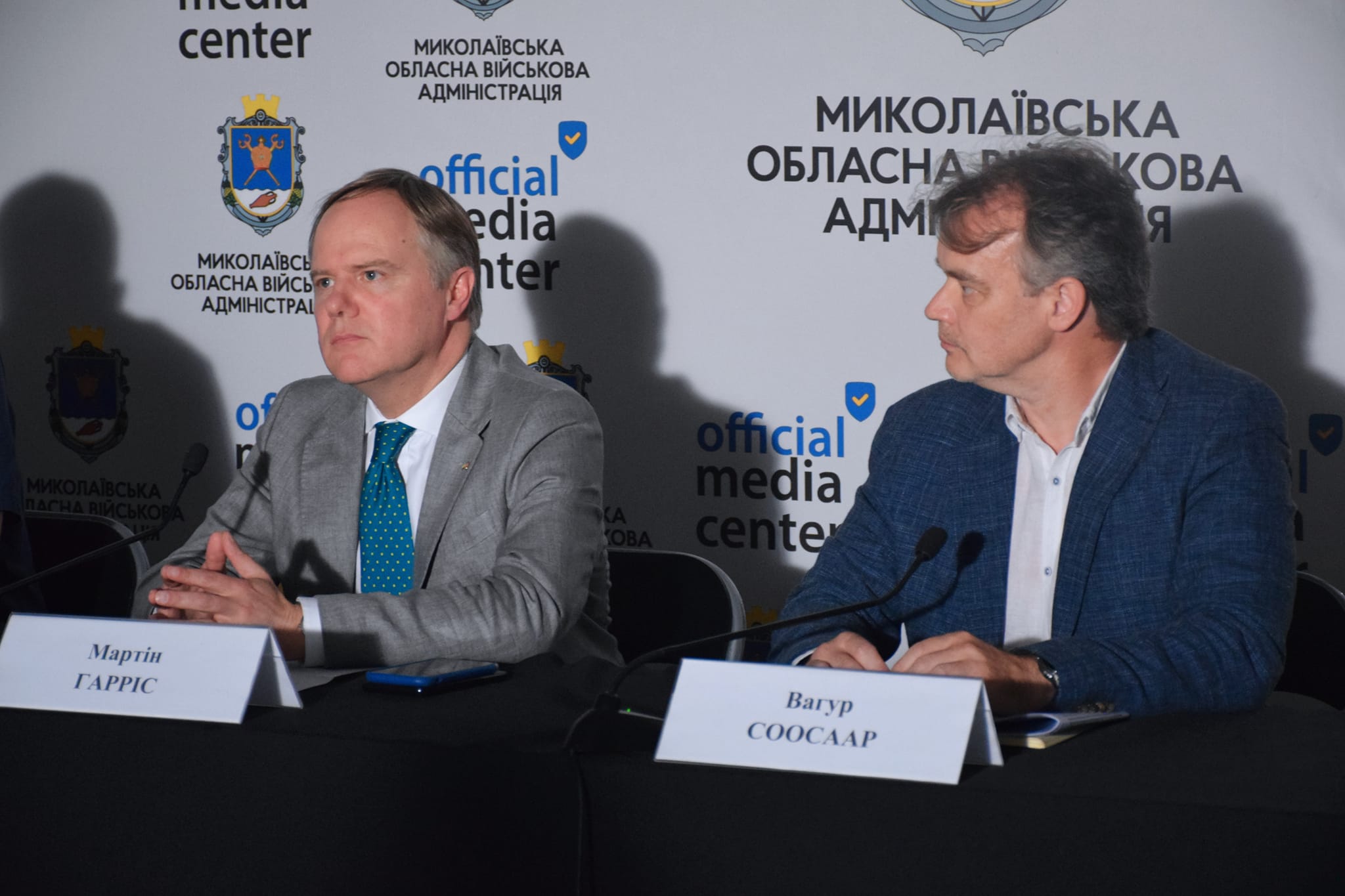 Посол Британії у Миколаєві: «Ми чули голос миколаївців, ми знали, що миколаївці чинили опір росії, і сьогодні ми поруч з миколаївцями» (ВІДЕО)