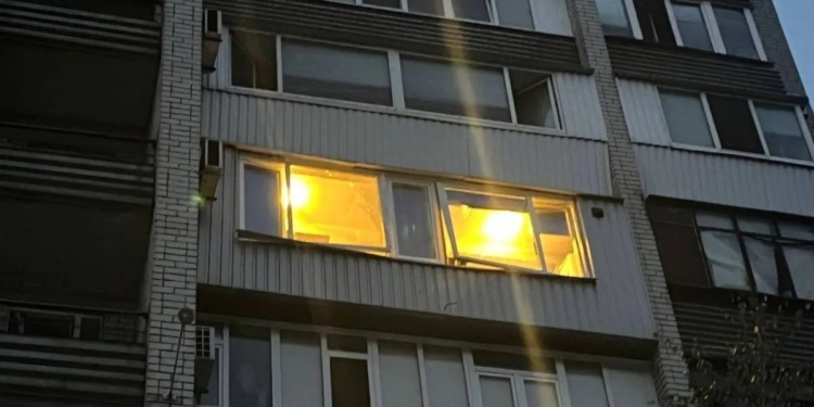 Через нічну ворожу атаку на Дніпро постраждали 7 людей, зокрема – підліток