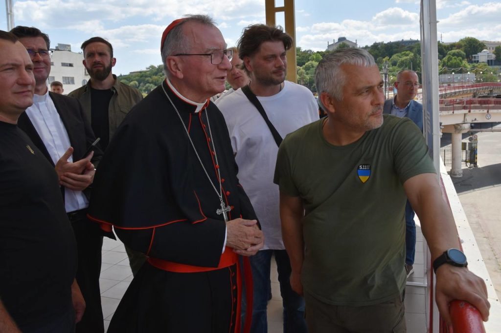 Одесу відвідав посланець Папи кардинал Паролін. Цікавився зерновим коридором 2