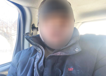 Чоловік, який у Миколаєві побив водійку тролейбуса, виявився військовослужбовцем, який втік у «самоволку», – суд вже призначив йому покарання