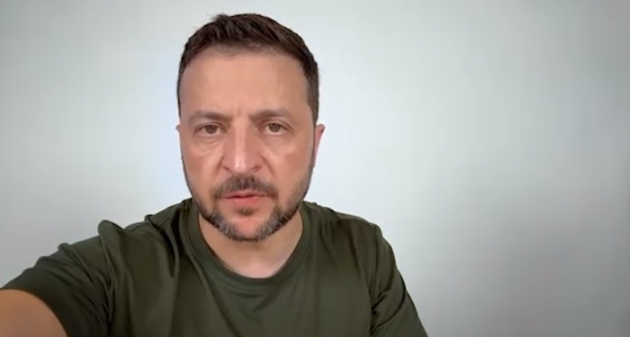 «Дуже важливо, щоб на всіх основних напрямках відчувалось, що нам є чим завдавати ворогу максимальних втрат» – звернення Зеленського (ВІДЕО)