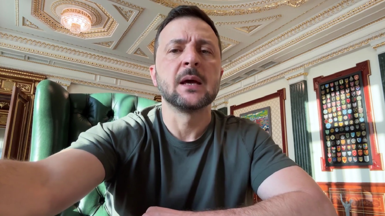 «Українські воїни вже довели, що є справжніми новаторами в багатьох напрямках застосування дронів» – звернення Зеленського (ВІДЕО)