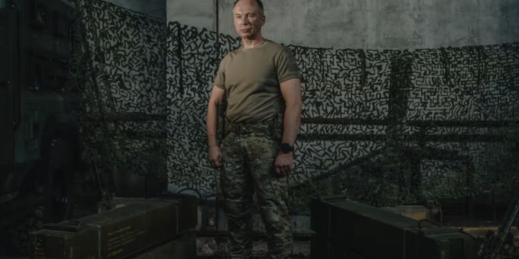 «Я знаю, що ми переможемо – і як”, – Сирський дав інтерв’ю Guardian