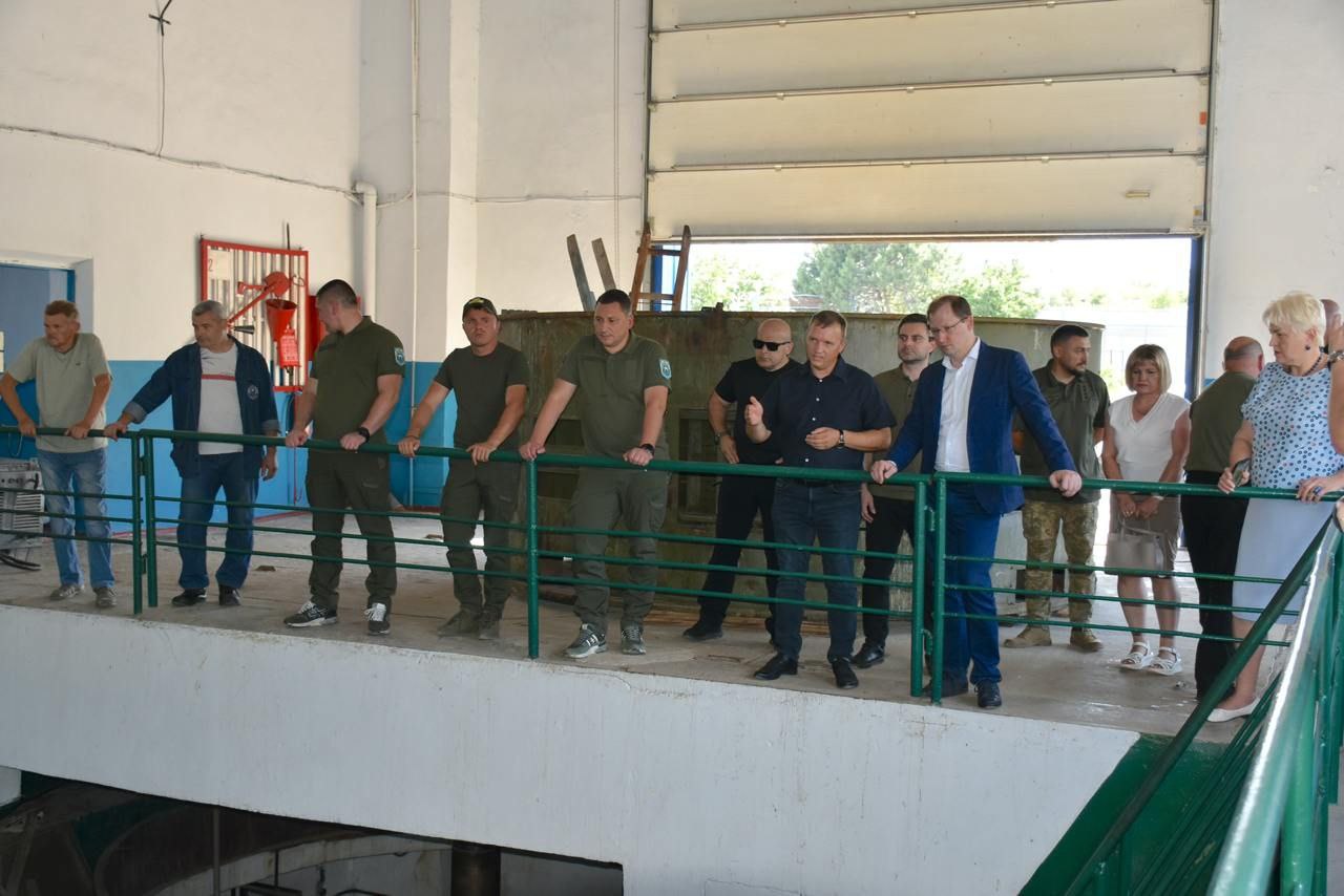 У Міндовкілля заявили, що головна насосна станція Управління каналів річки Інгулець працює та подає воду для питних потреб Миколаєва