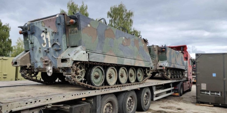 Україна отримає від союзників 200 одиниць евакотехніки для поранених бійців – Міноборони