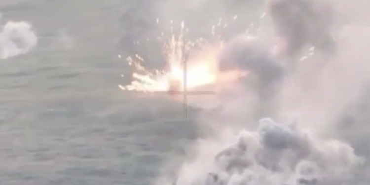 Росіяни знов кинули 57 одиниць бронетехніки на прорив оборони миколаївських десантників: штурм окупантів зазнав фіаско (ВІДЕО)