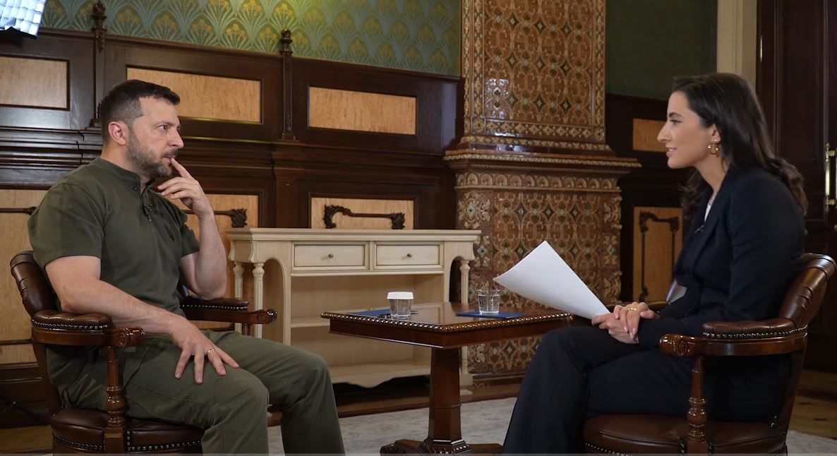 “Єрмак — потужний менеджер, він робить те, що кажу йому я”, – Зеленський про узурпацію влади (ВІДЕО)