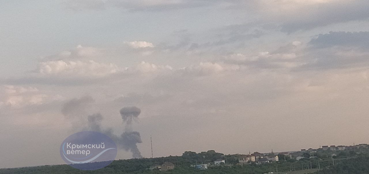 В Криму атакована військова частина в Балаклаві (ФОТО, ВІДЕО)