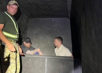 На кордоні затримали жадібного контрабандиста. Що віз (ФОТО, ВІДЕО)