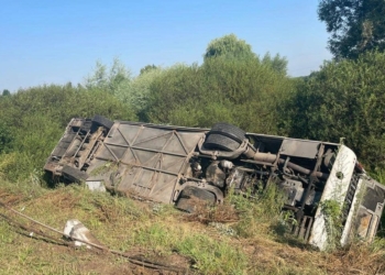 На Тернопільщині перекинувся автобус з прочанами – постраждали 19 людей (ФОТО)
