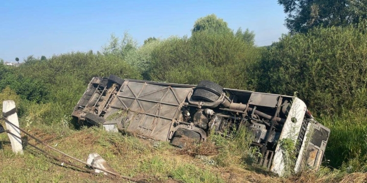 На Тернопільщині перекинувся автобус з прочанами – постраждали 19 людей (ФОТО)