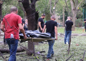 Три будинки, дитячий майданчик і дитячий садок: подробиці щодо наслідків ракетного удару по Миколаєву від рятувальників (ФОТО)