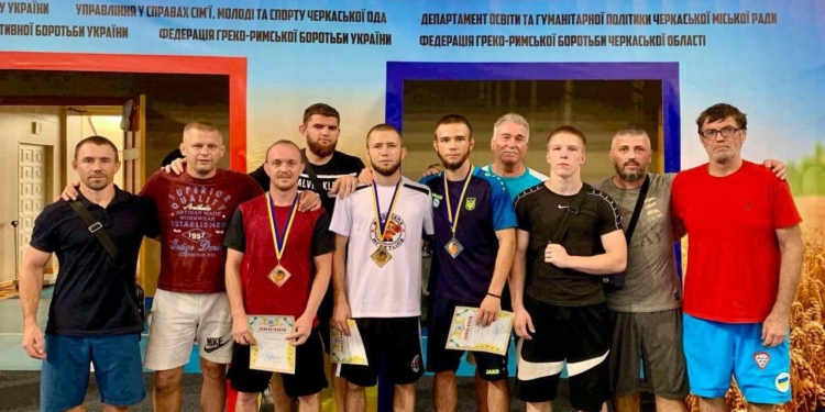 Миколаївські спортсмени – переможці та призери Кубку України з греко-римської боротьби (ФОТО)