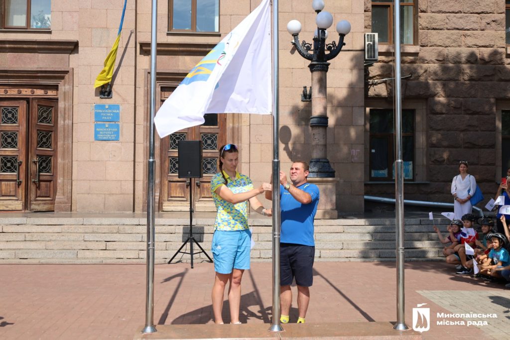 У Миколаєві урочисто підняли олімпійський прапор (ФОТО) 8