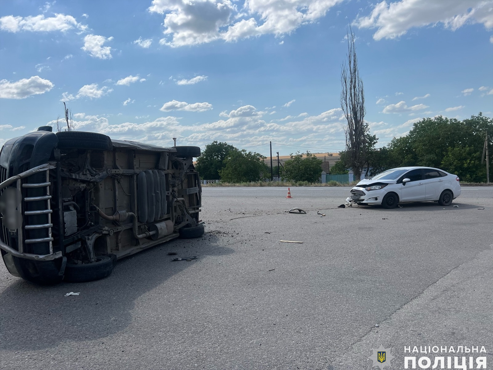 В ДТП на Миколаївщині травмувалося 9 людей, з них 5 дітей. Поліція шукає свідків (ФОТО)