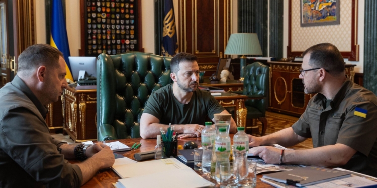 В Дніпрі затримали 18-річного підозрюваного у скоєнні вбивства Ірини Фаріон – Зеленський