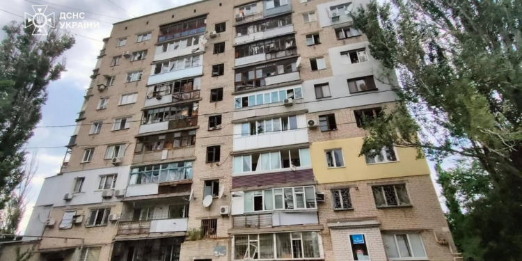 Зеленський відреагував на ракетний удар по Миколаєву (ФОТО 18+)