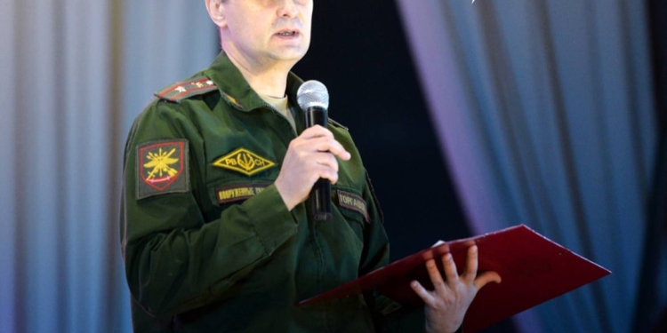 У  Москві вибухнула Toyota Land Cruiser, в ній був офіцер центру супутникового зв’язку ЗС РФ (ФОТО, ВІДЕО)