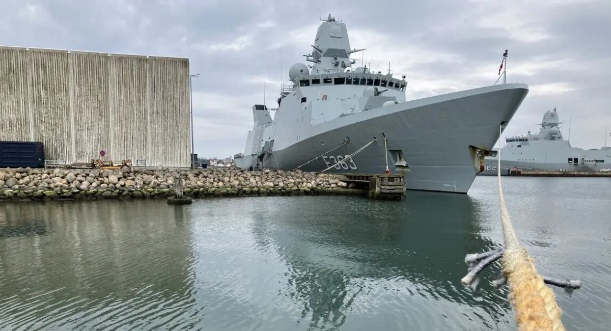 Як символічно. Штаб НАТО в Атлантиці буде на фрегаті, який не може вийти із дока в море (ФОТО, ВІДЕО)