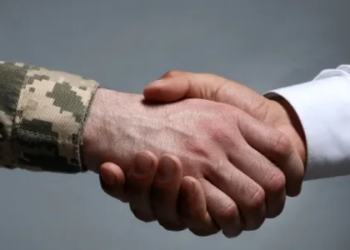 Грантожери з “бронею”. Чому Україні критично необхідні знавці виборів і майстри опитувань